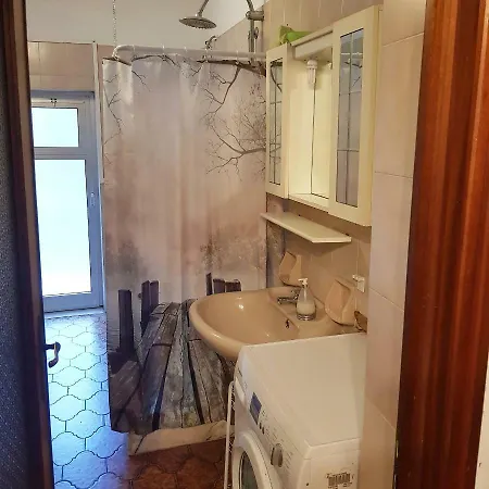 Tra Mare E Monti Σαβόνα